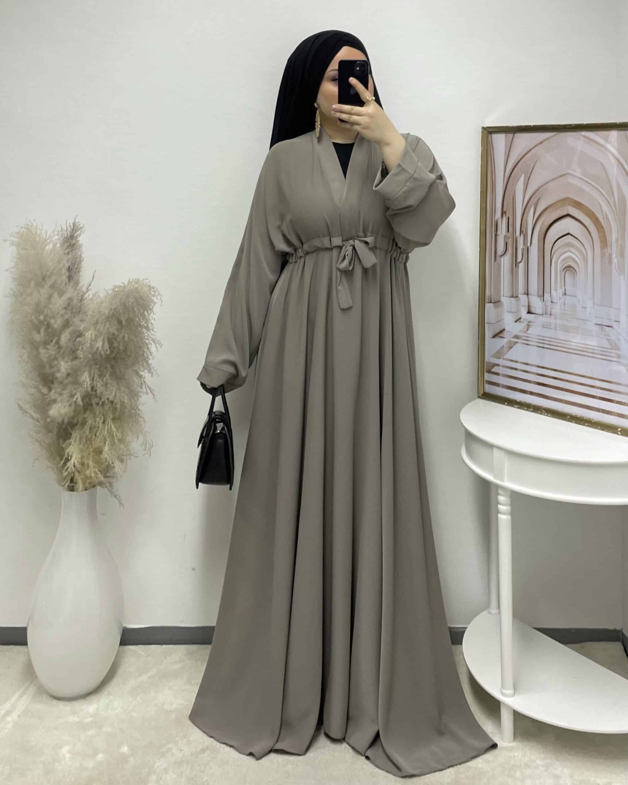 Taupe