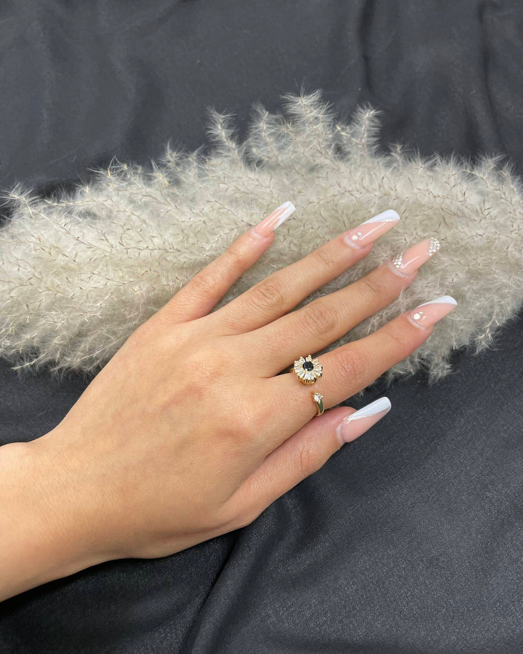 Stress Ring Black