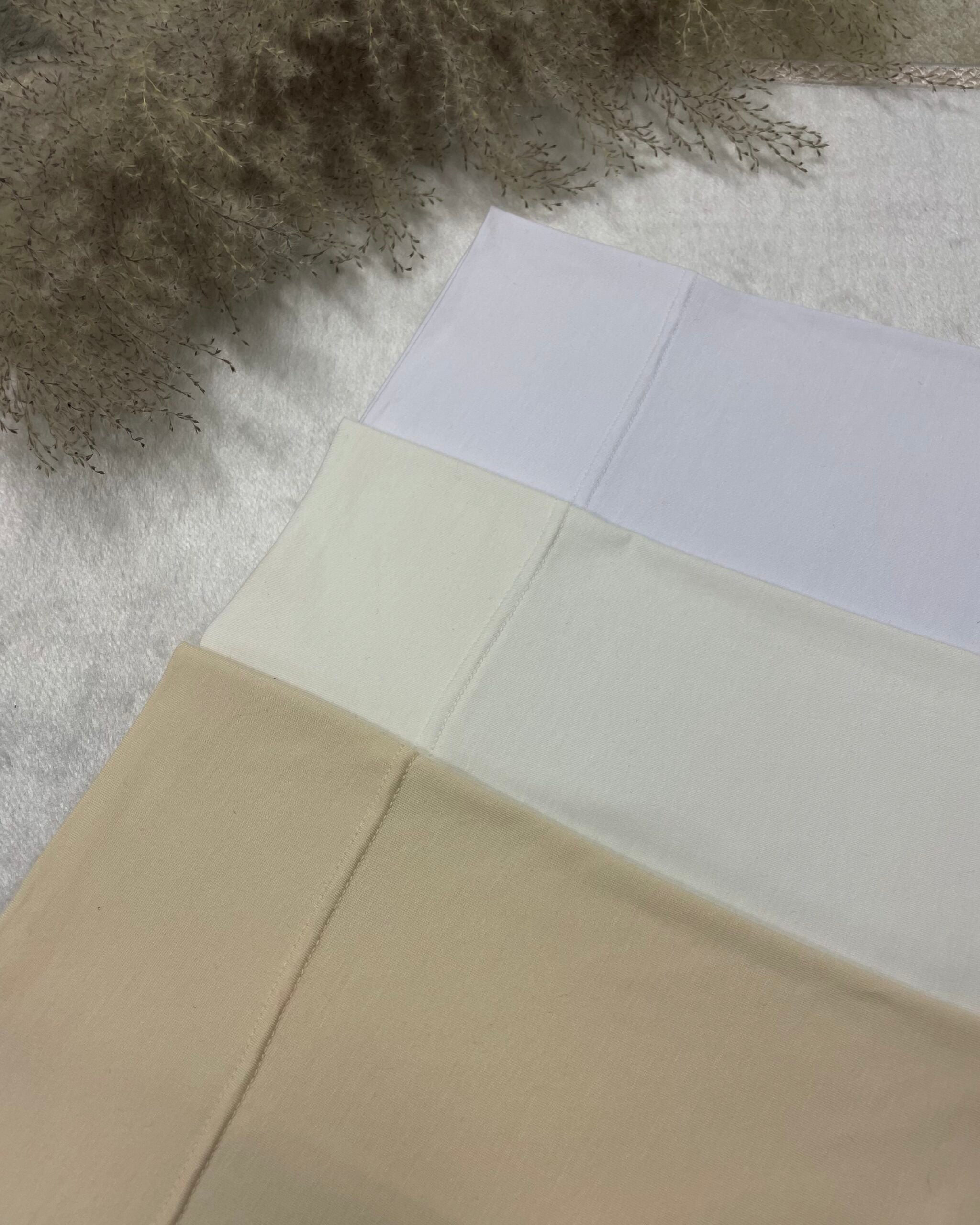 Beige-Crem-Weiß