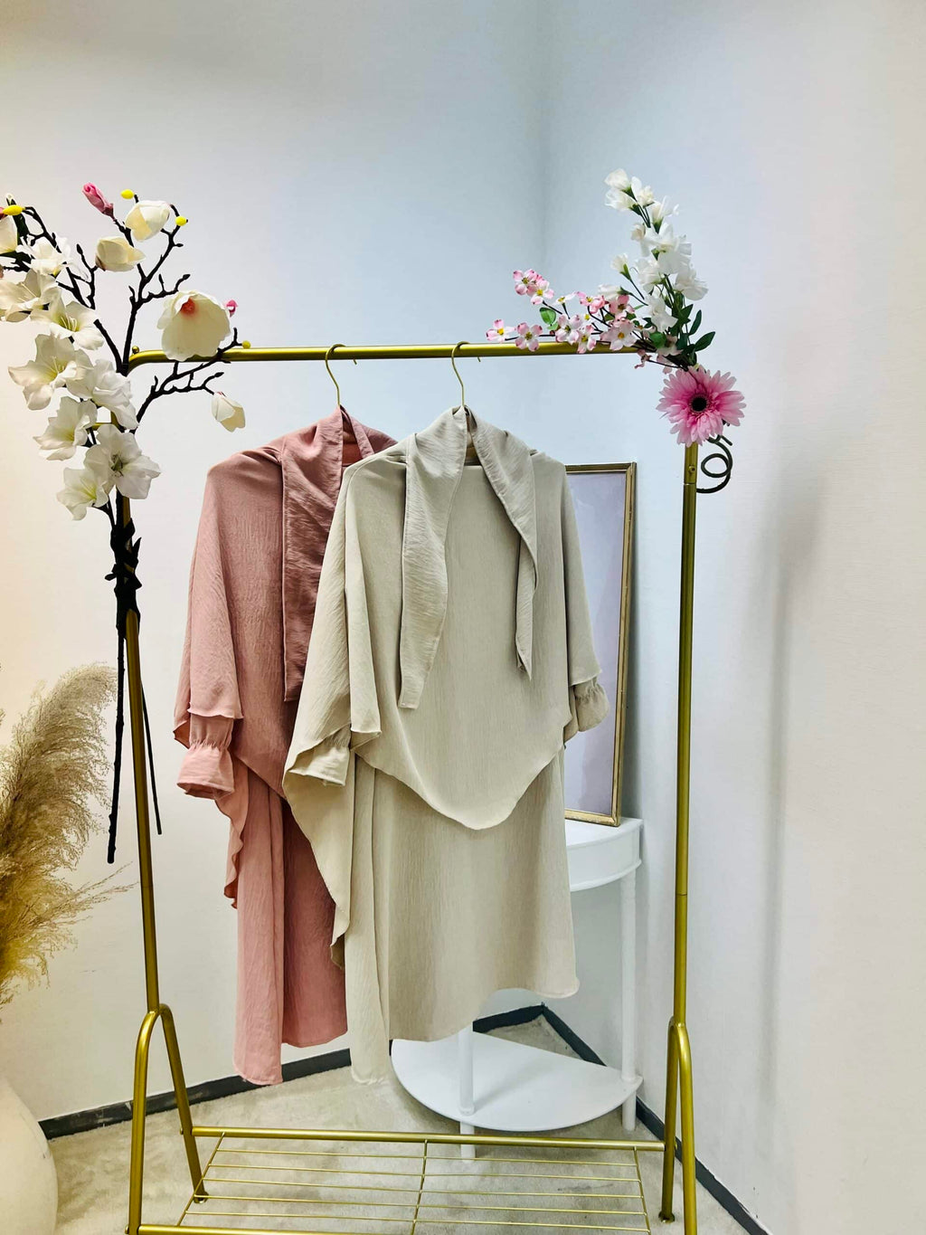 Puder-Beige