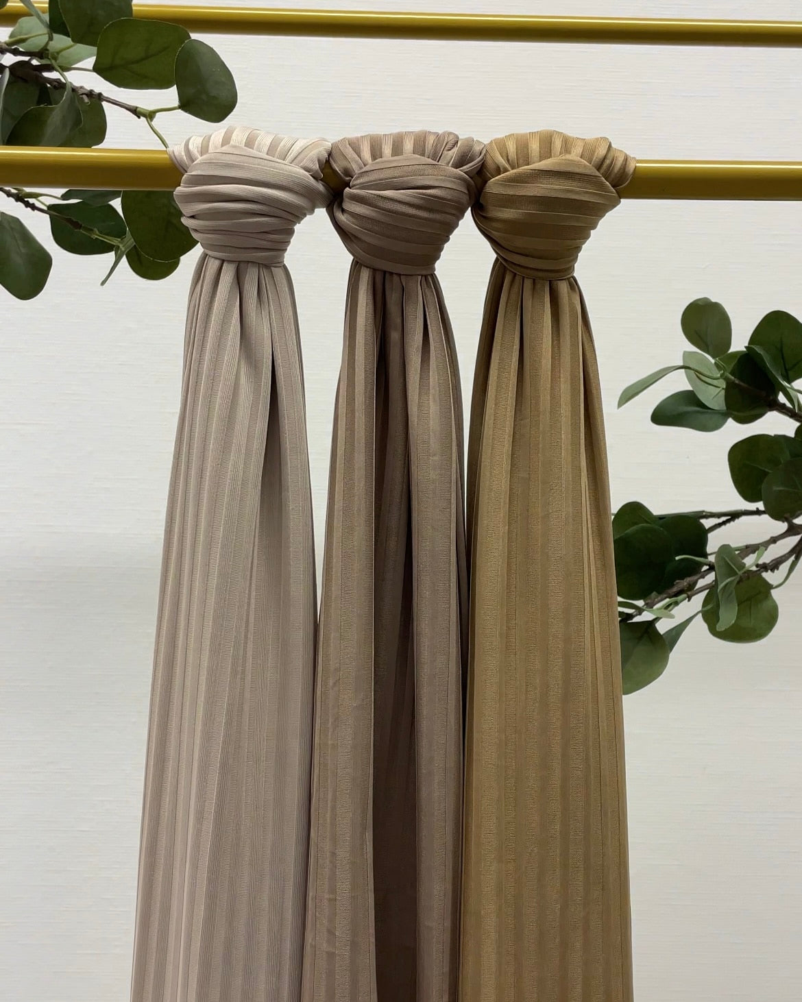 Beige-Caramell-Camel