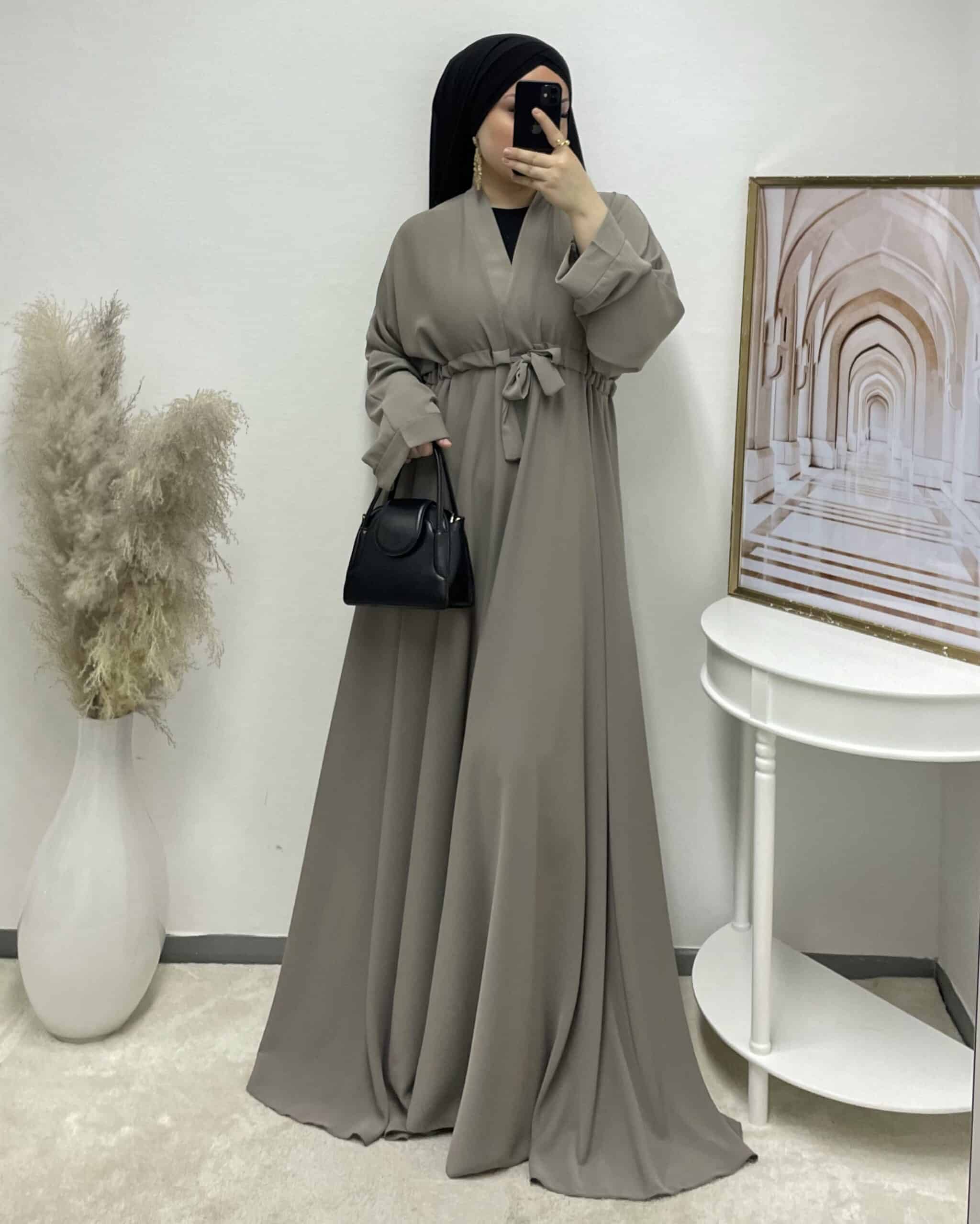 Taupe