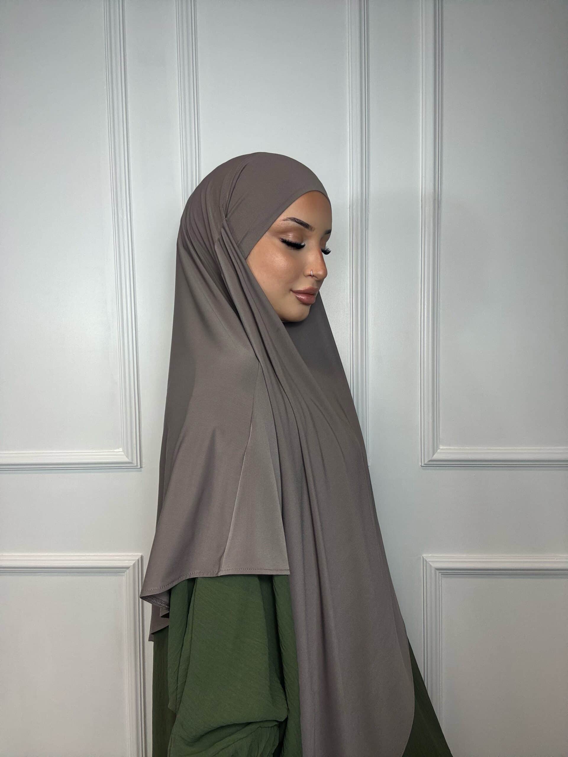 Taupe
