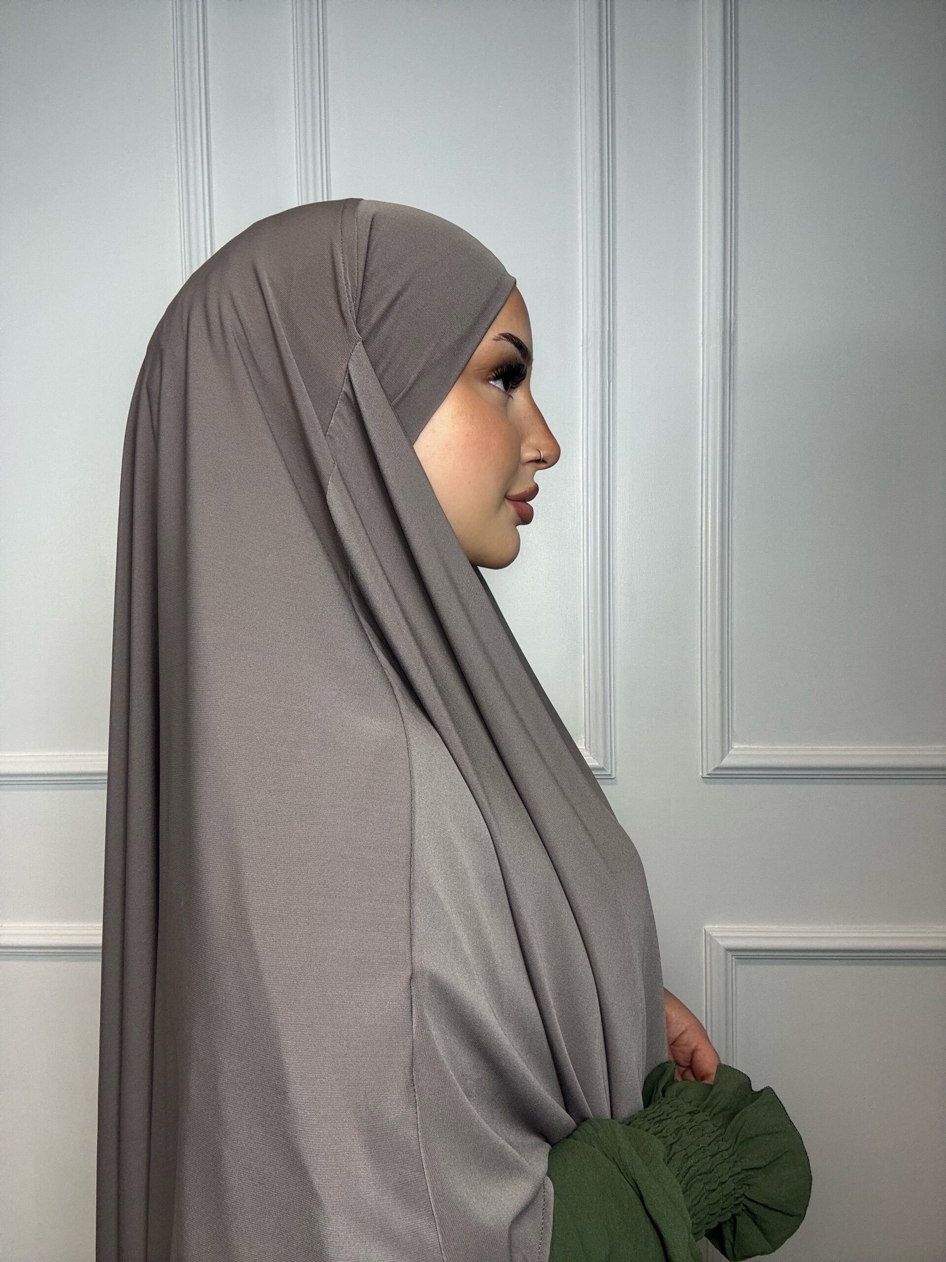 Taupe