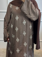 Taupe