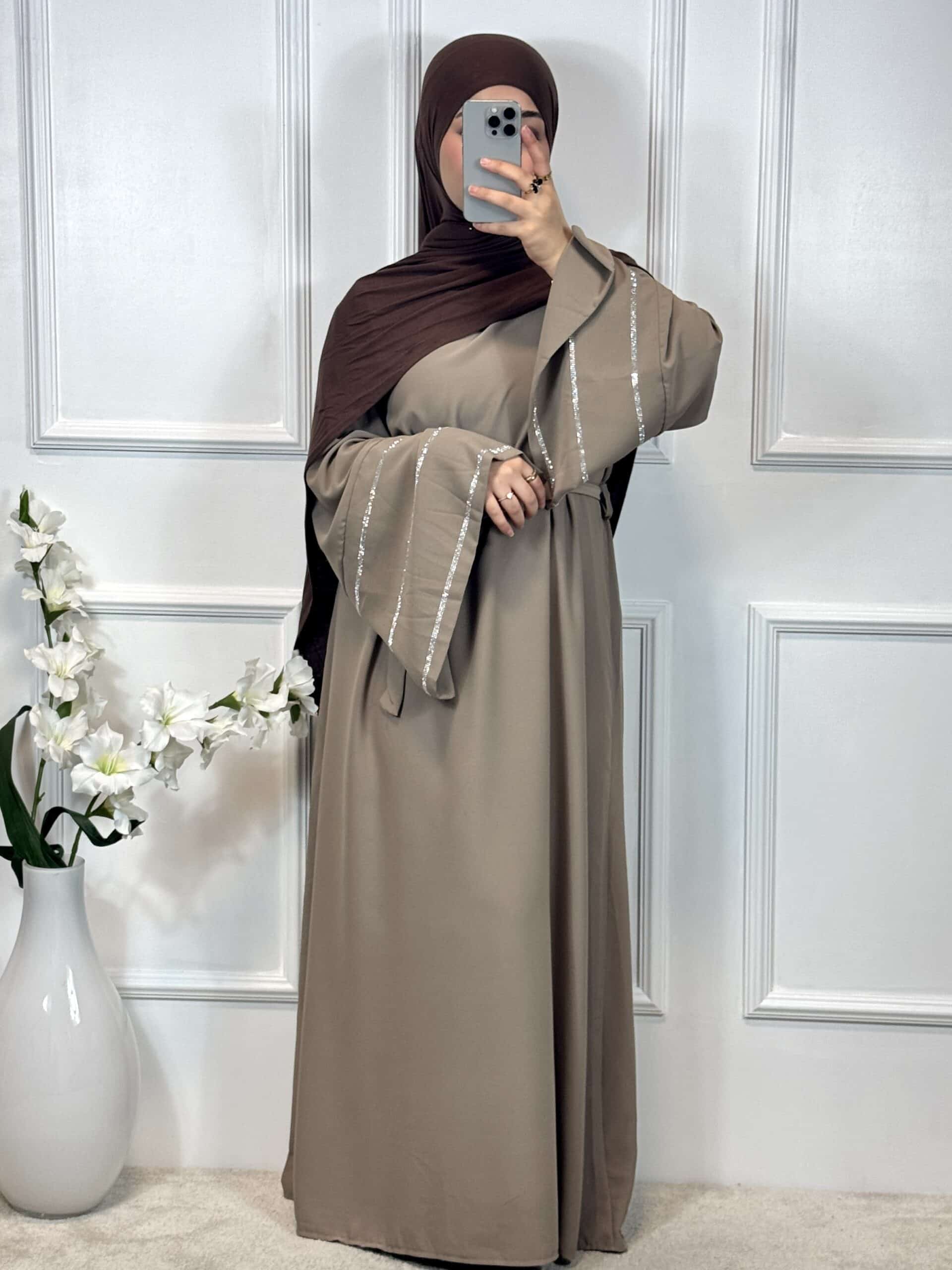 Taupe