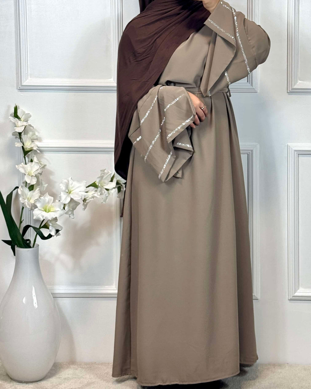 Taupe