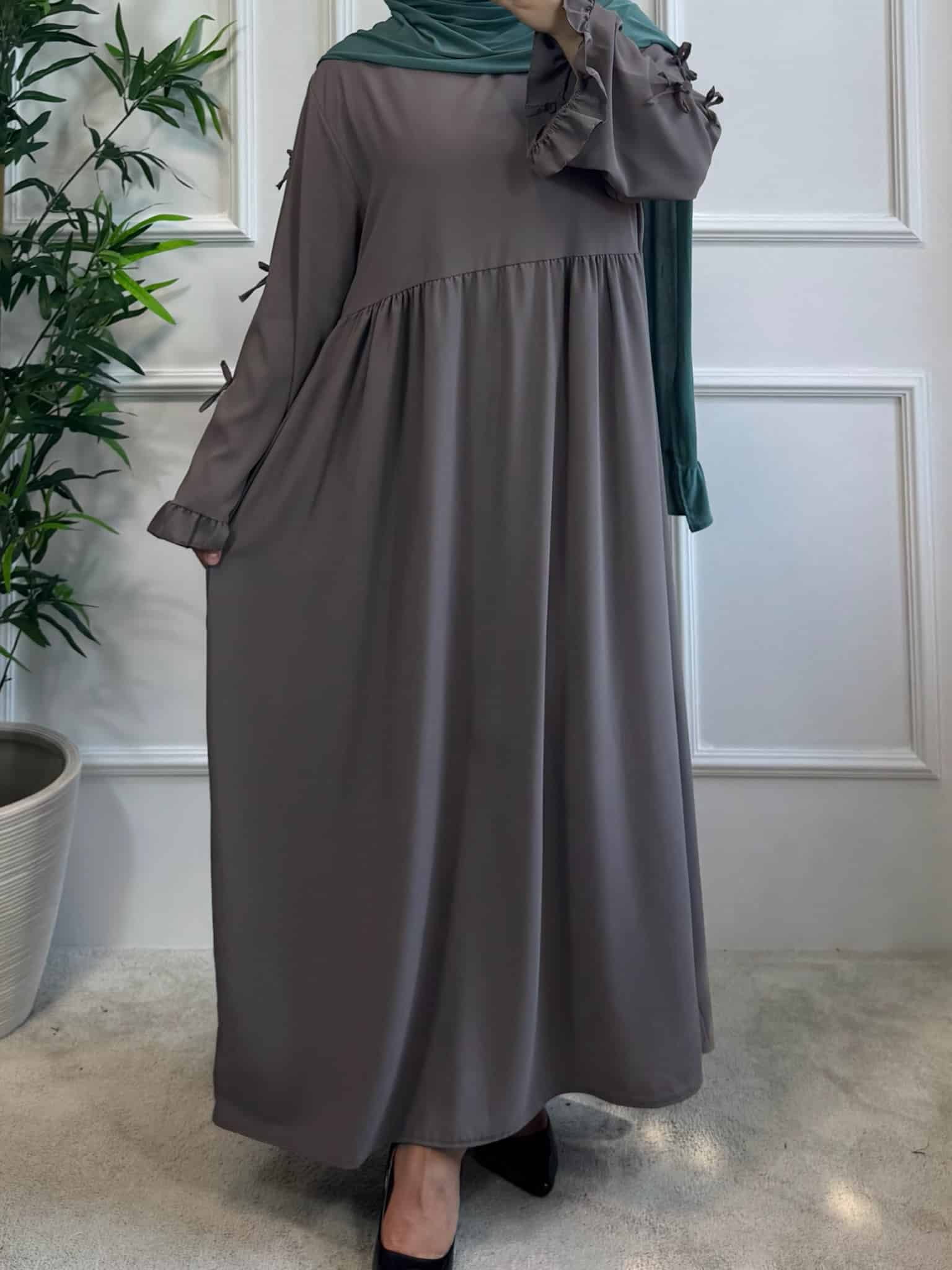 Taupe