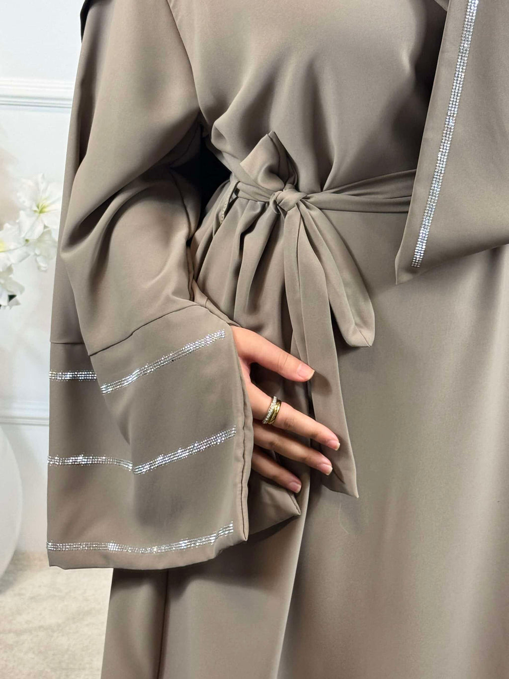 Taupe