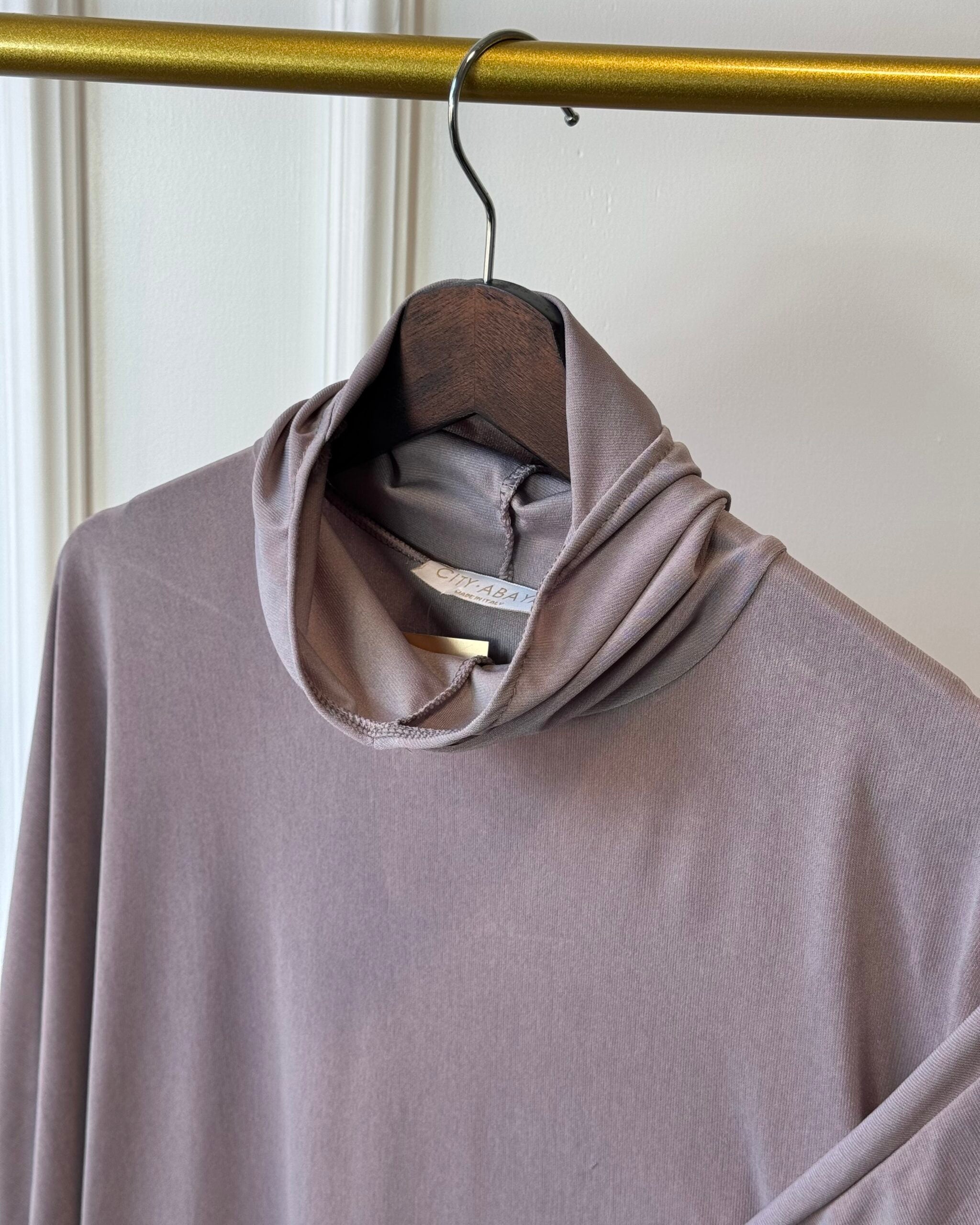 Taupe