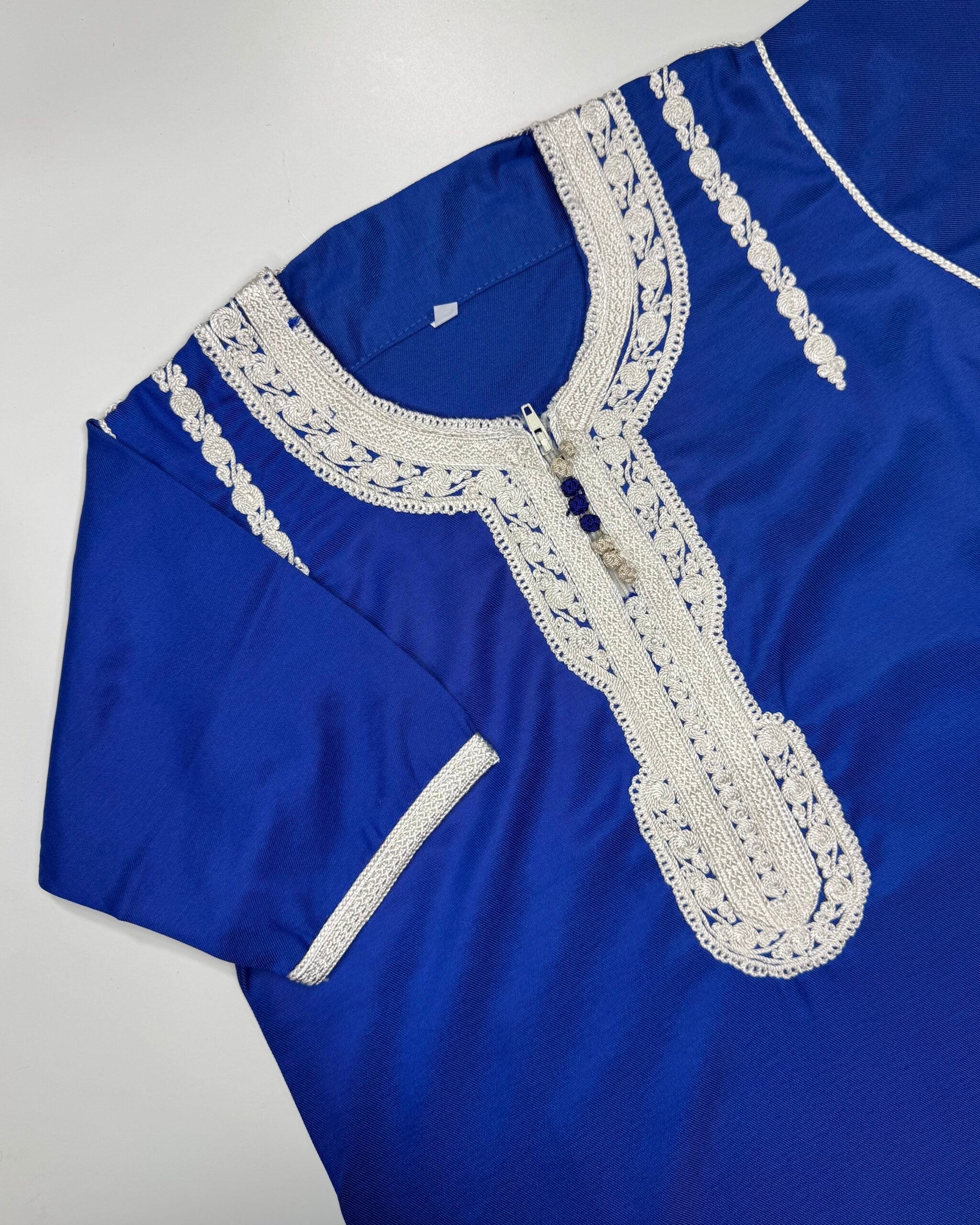 Royalblau