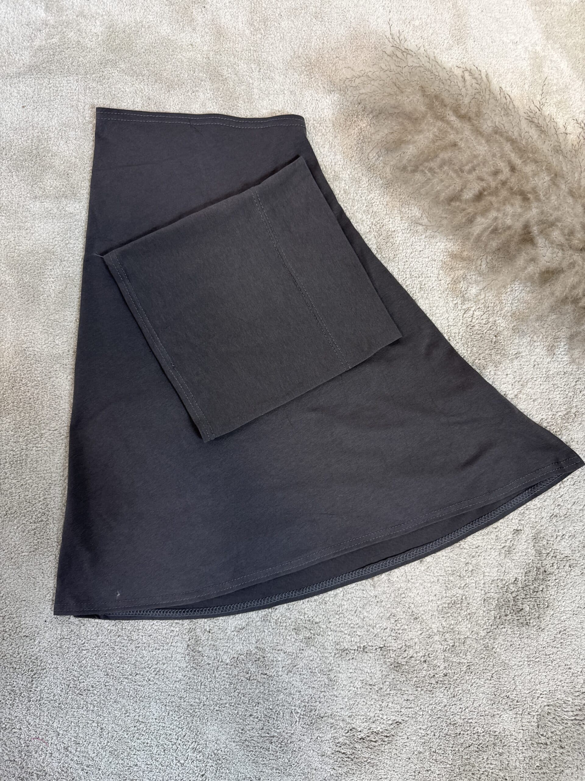 Schwarz