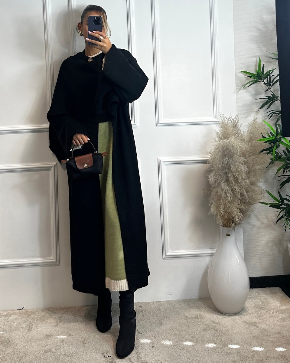 Strickjacke mit Schal