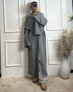 Strickjacke mit Schal