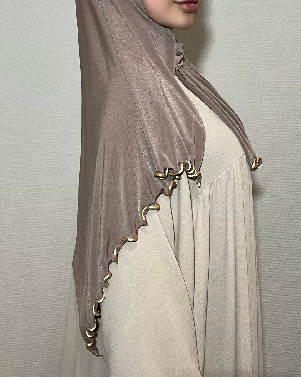Taupe