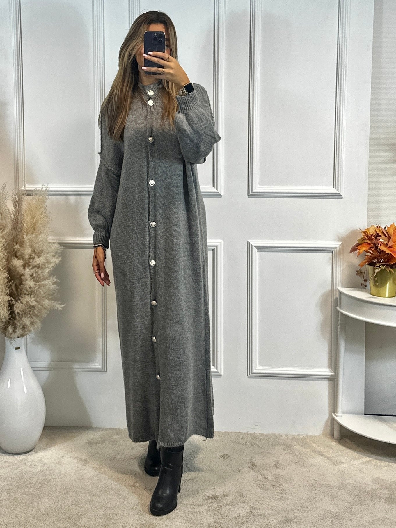 Dress Ghazal