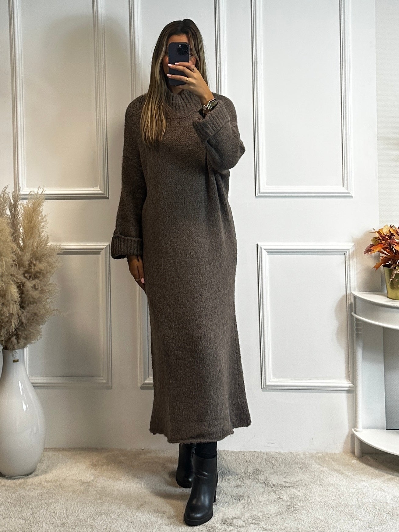 Woll Kleid