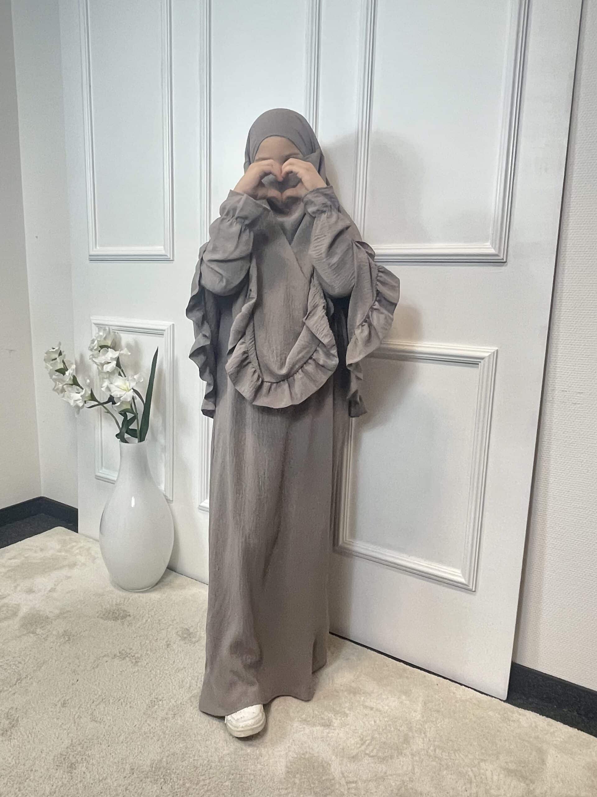 Taupe