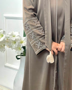 Taupe
