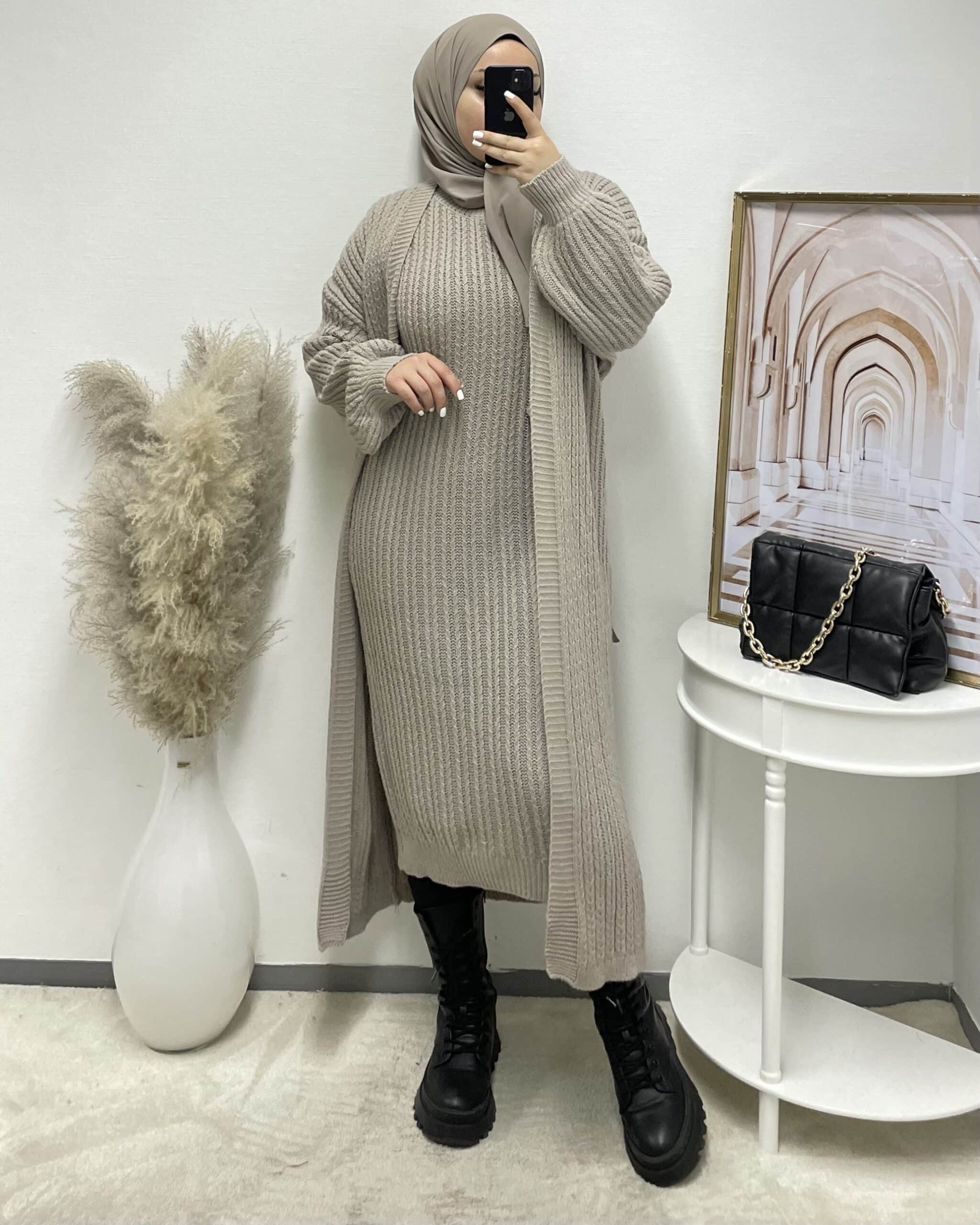 Taupe