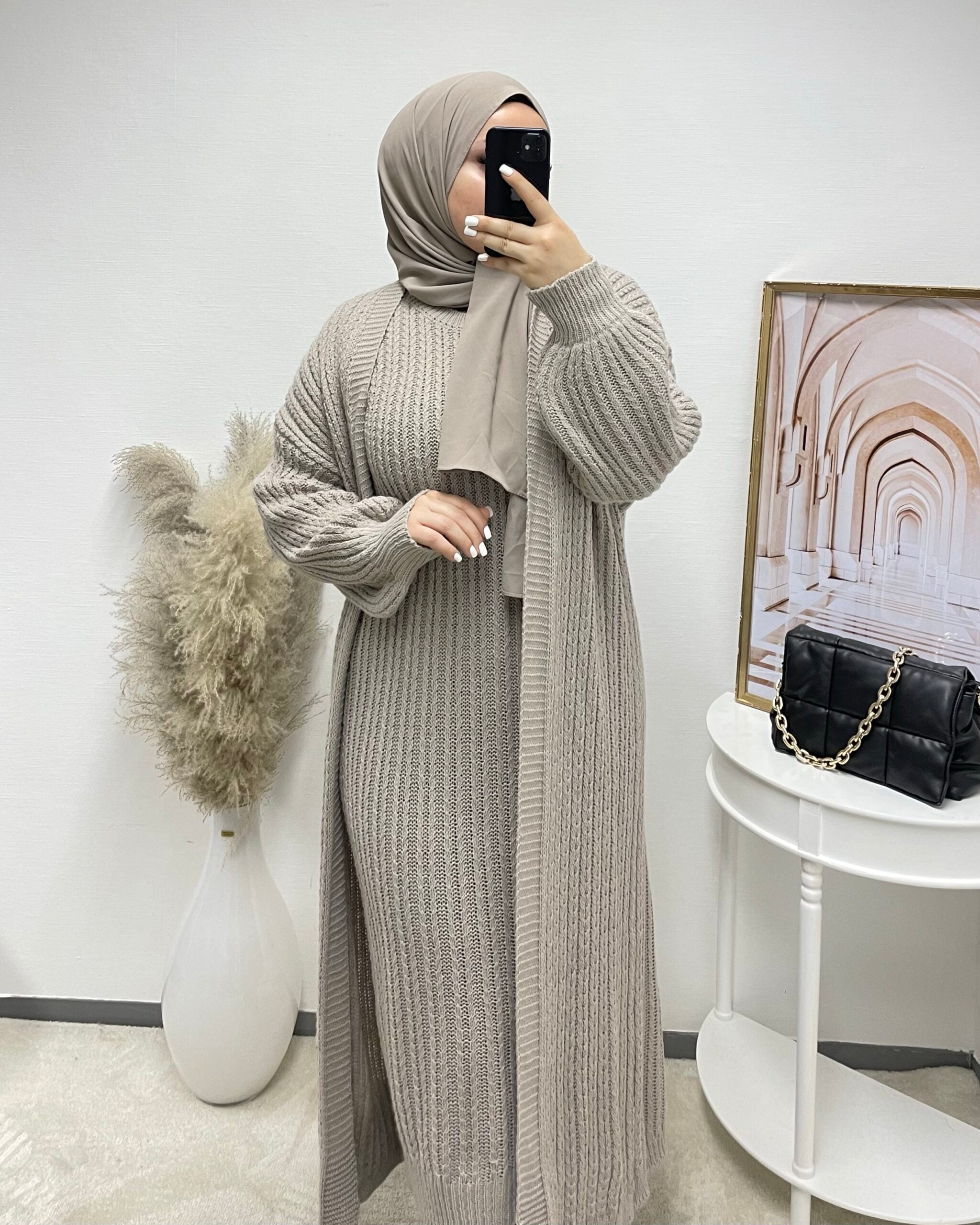 Taupe