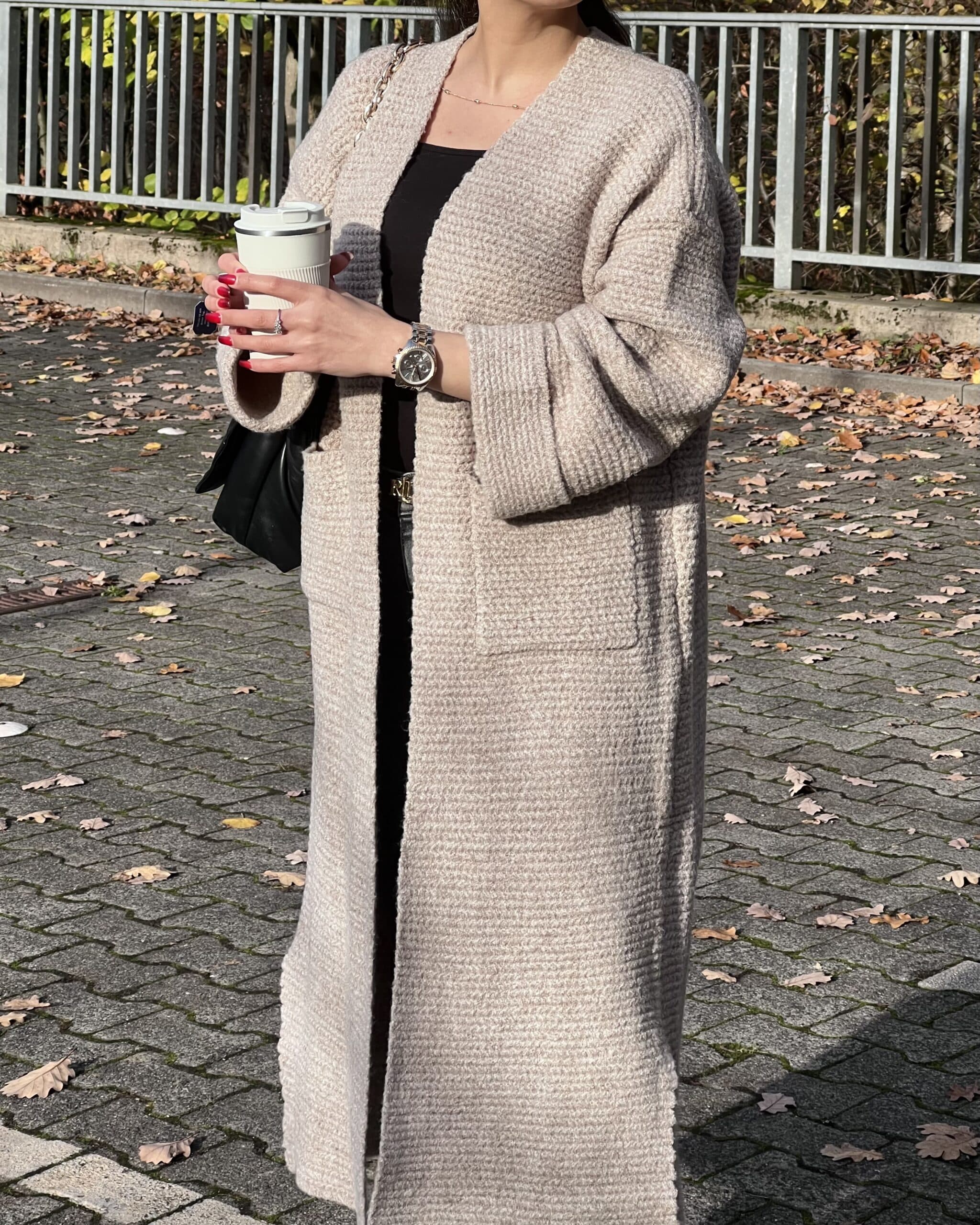 Taupe