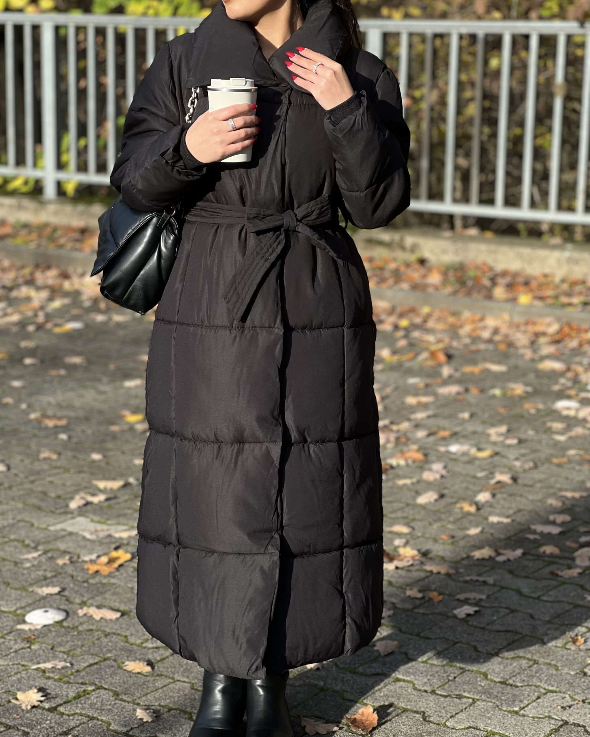Schwarz
