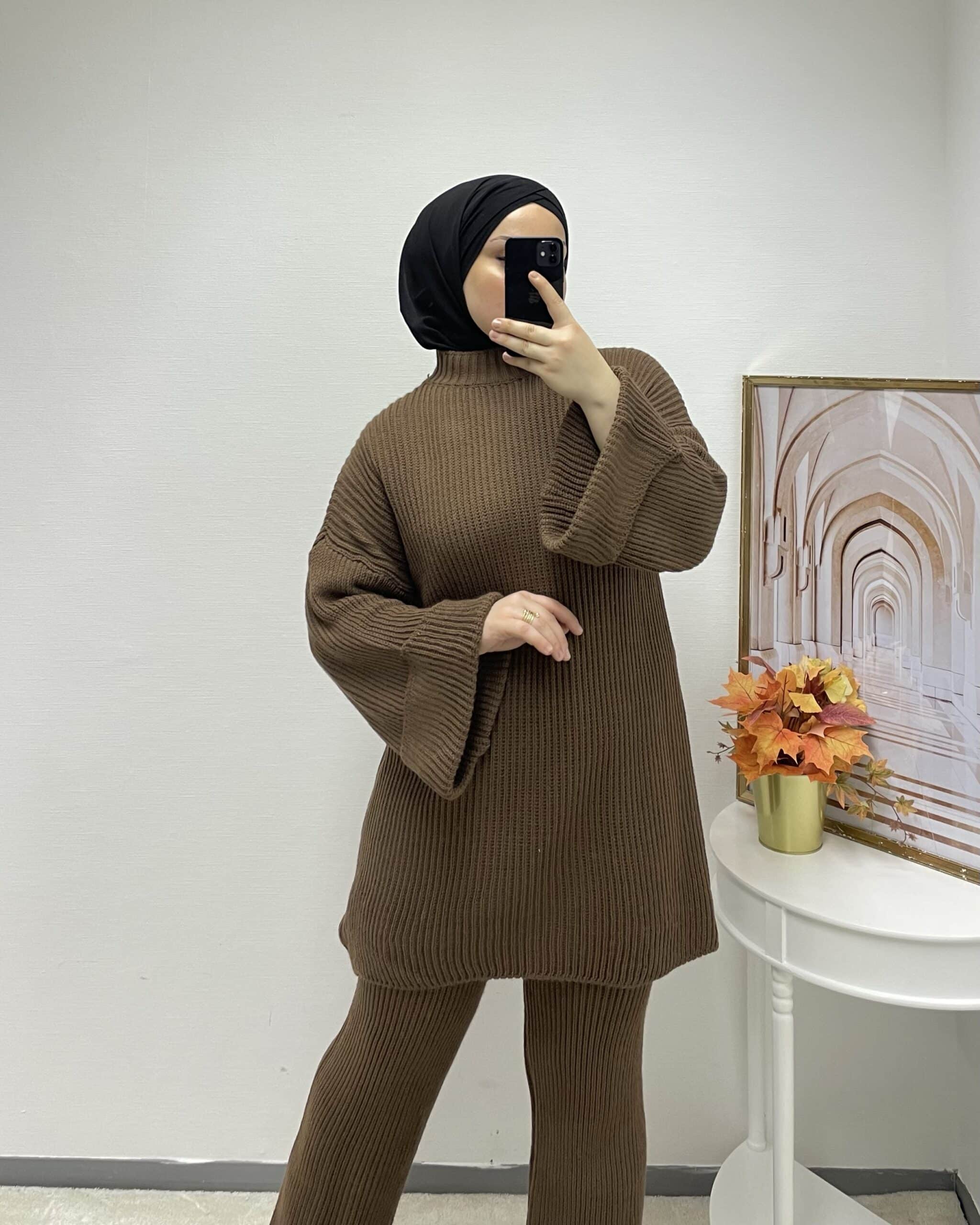 Gestrickter Zweiteiler Langarm mit Hose