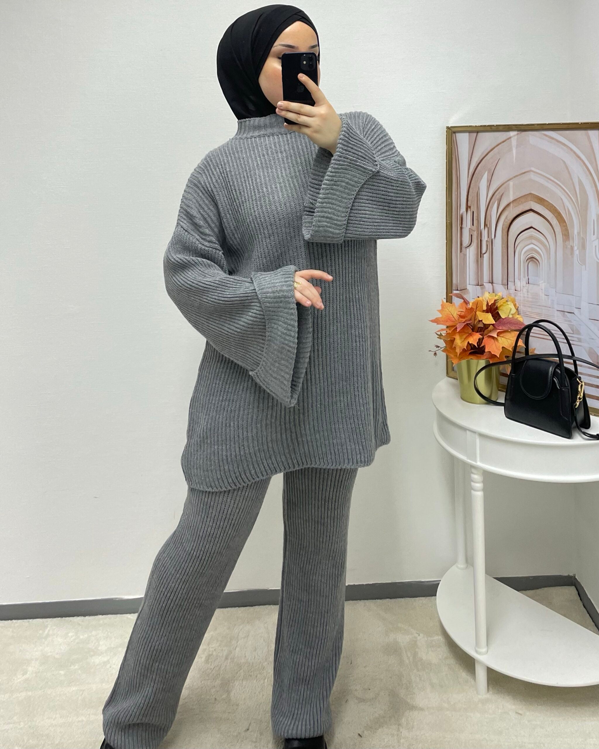 Gestrickter Zweiteiler Langarm mit Hose
