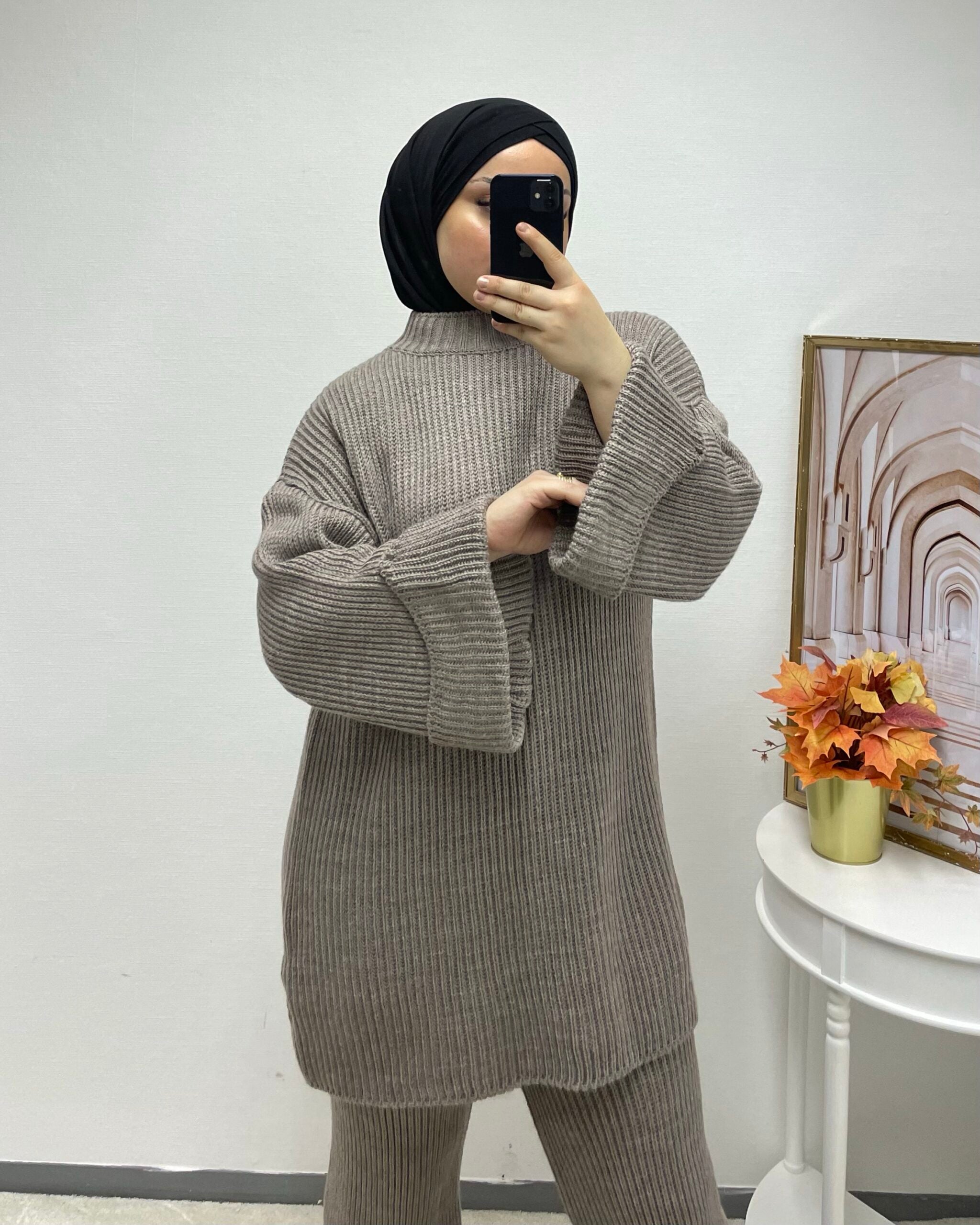 Gestrickter Zweiteiler Langarm mit Hose