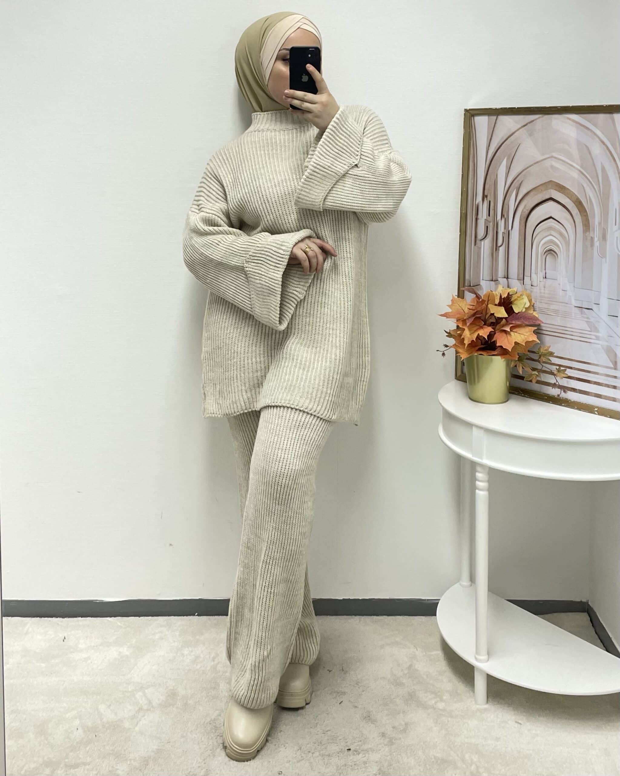 Gestrickter Zweiteiler Langarm mit Hose