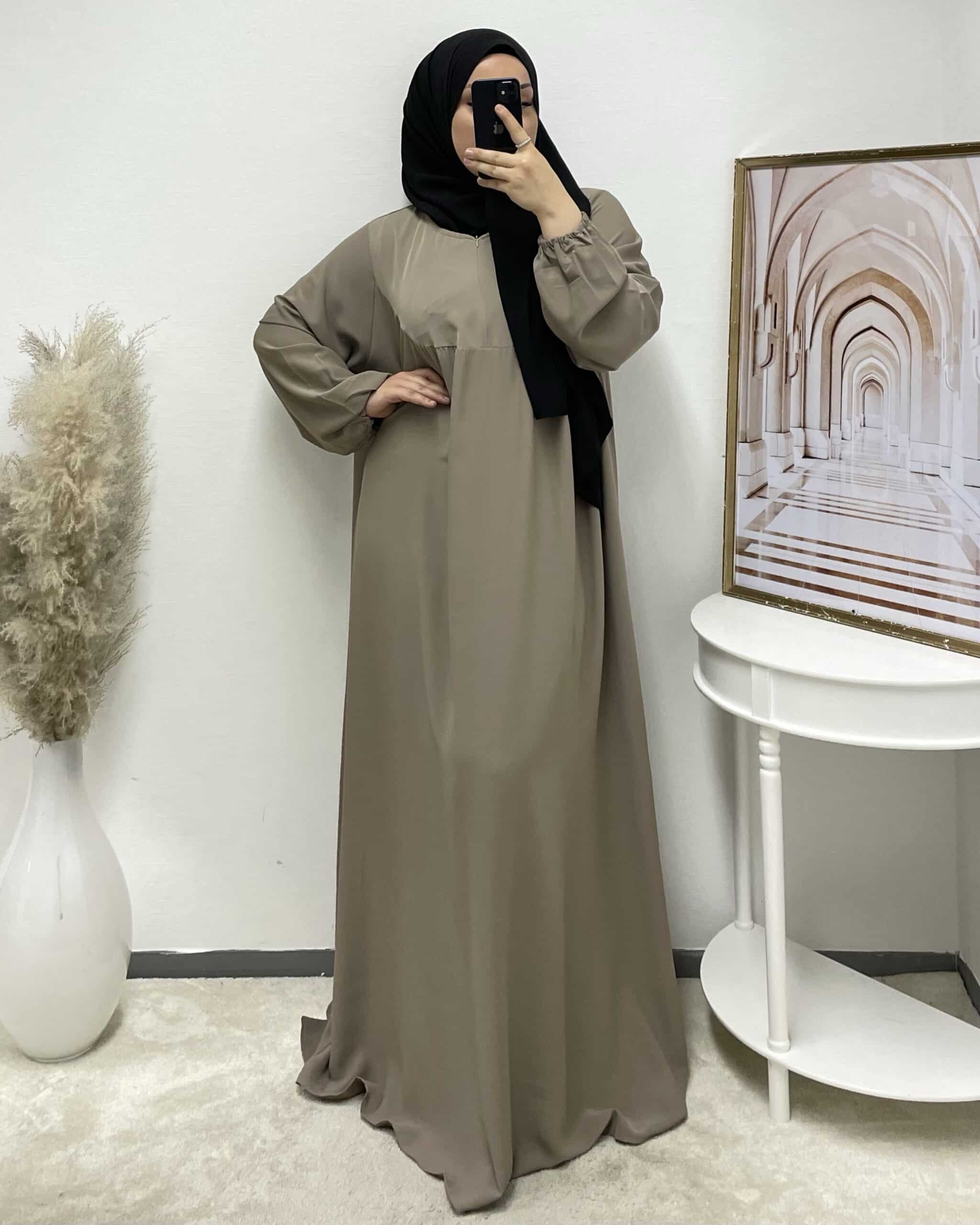 Taupe