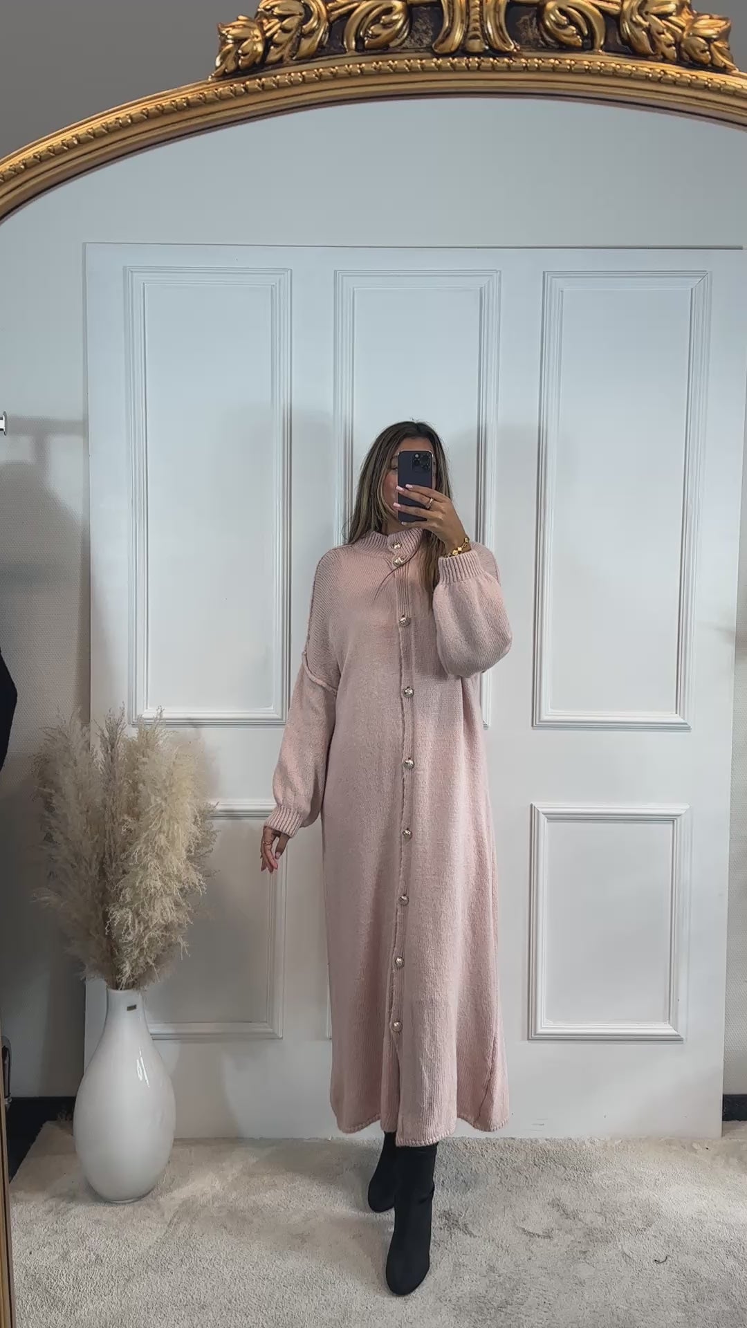 Dress Ghazal