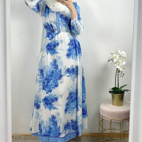 Blau