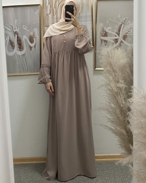Taupe