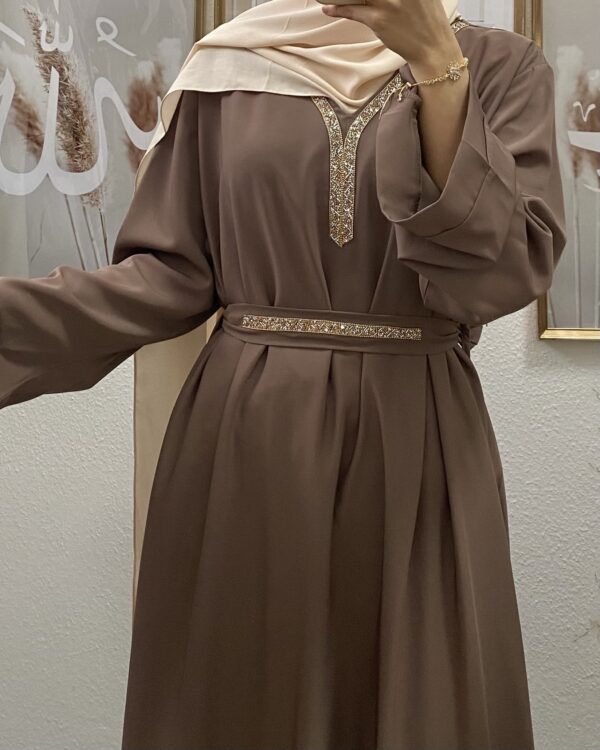 Taupe