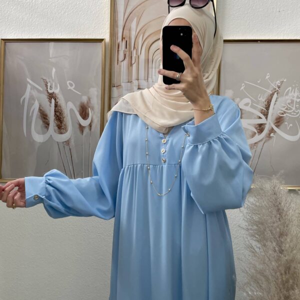 Babyblau
