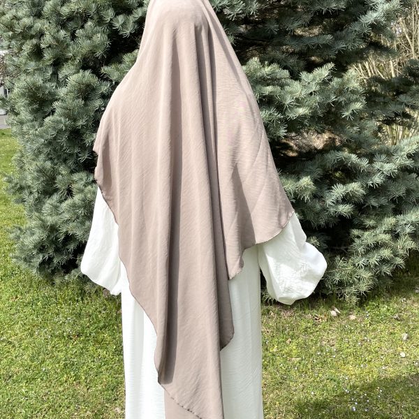 Taupe