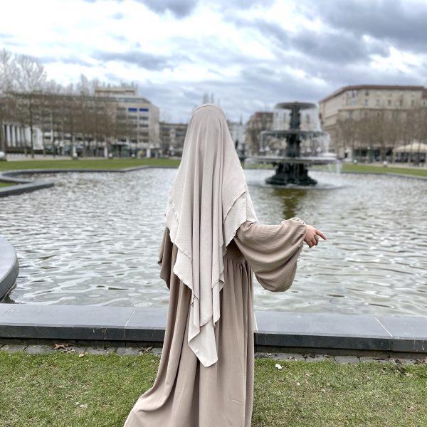 Taupe