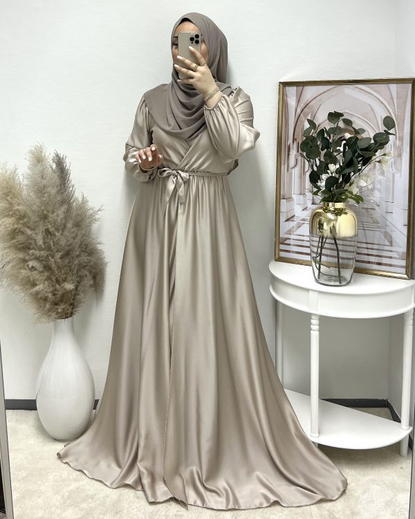 Taupe