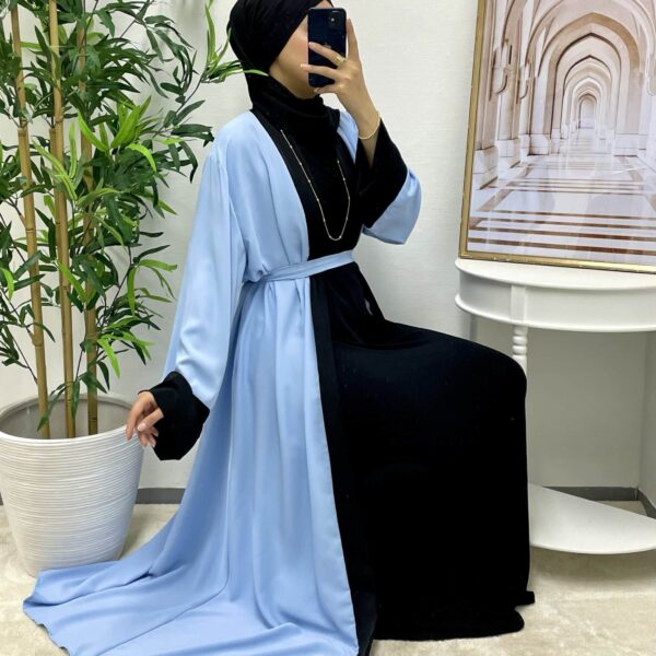 Babyblau