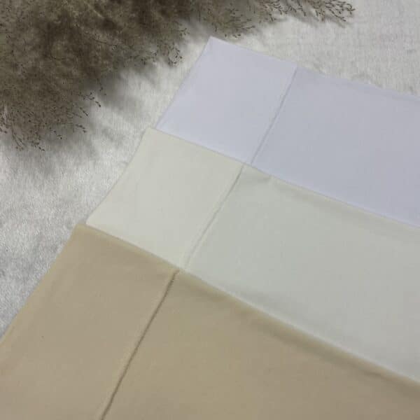 Beige-Crem-Weiß