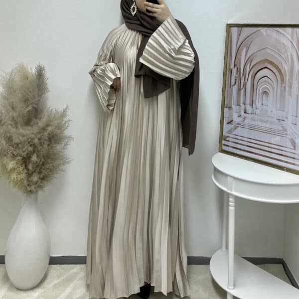 Taupe