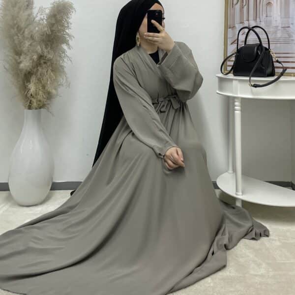 Taupe