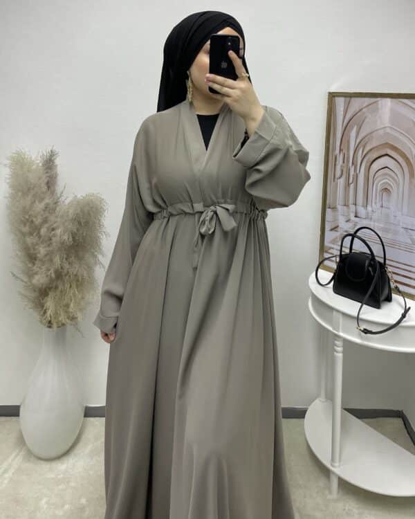 Taupe