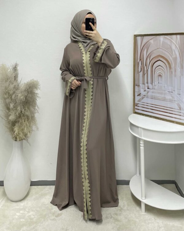 Taupe