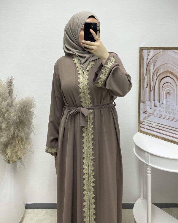 Taupe