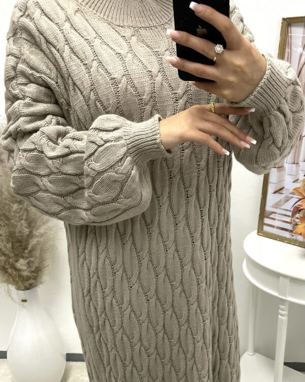 Taupe