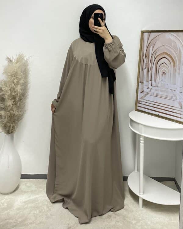 Taupe