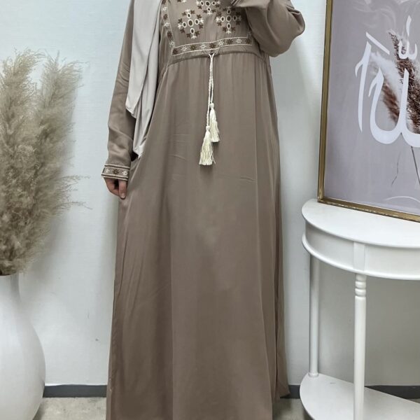 Taupe